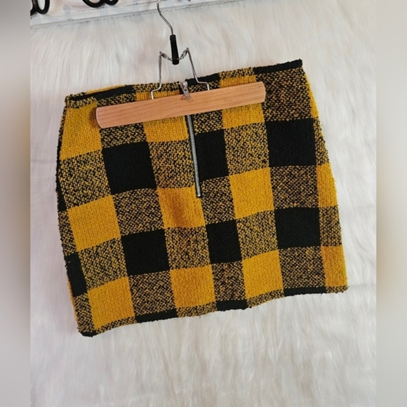 Forever 21 Shades of Clueless Knit Mini Skirt (NWOT) - Picture 4 of 8